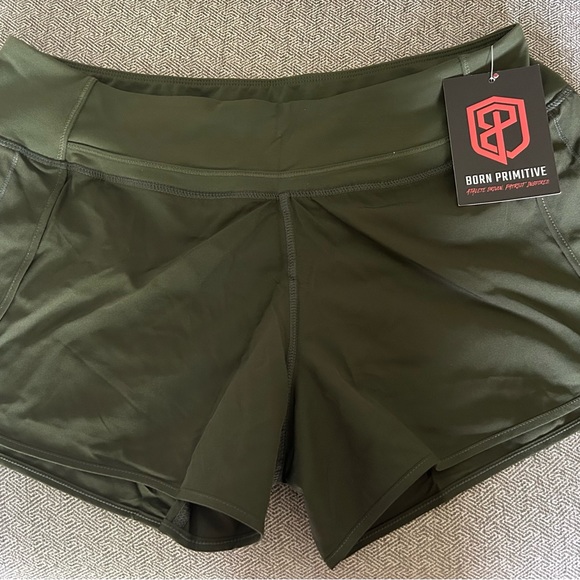 Born Primitive Free Flow Shorts XL - Picture 3 of 4